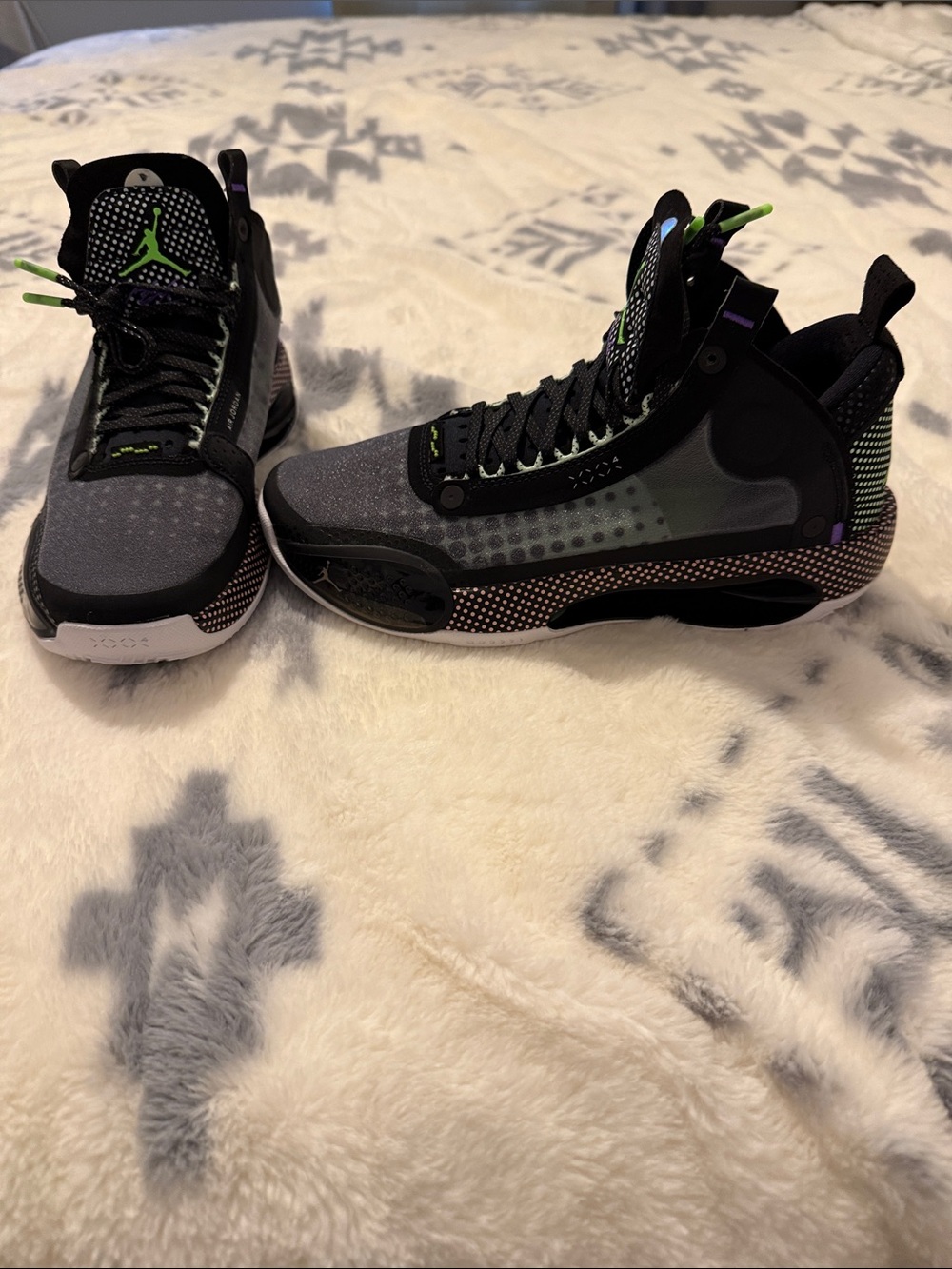 Jordan Kids' Black & Green High-Top Sneakers